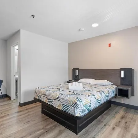 Homestay Lodge Pensacola West - Nas